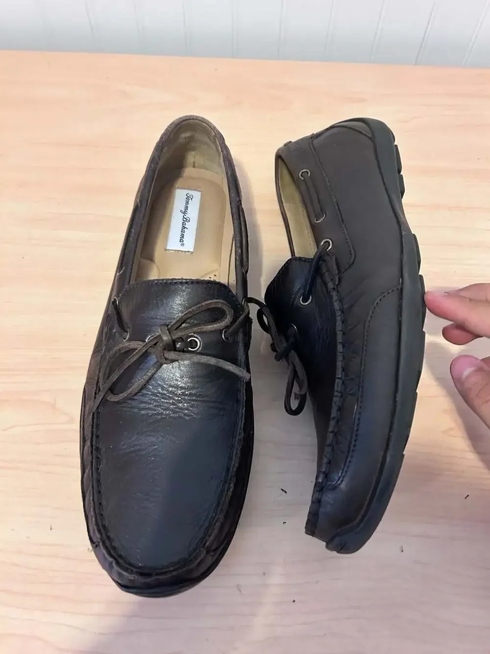 Tommy Bahama Brown Leather Boat Shoes Loafers